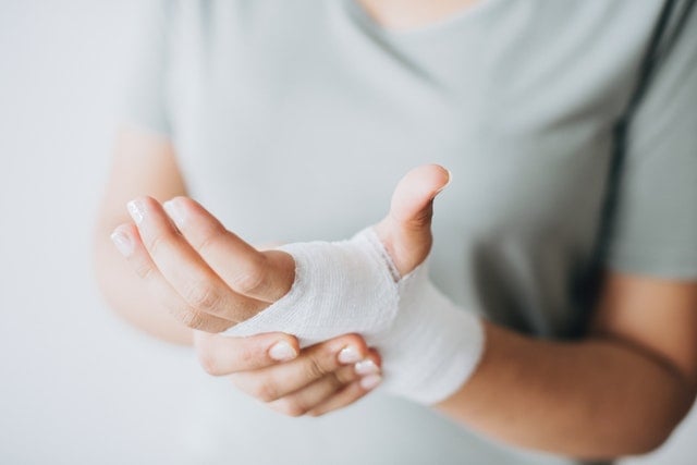 4 Types of Burn Injuries From Car Accidents