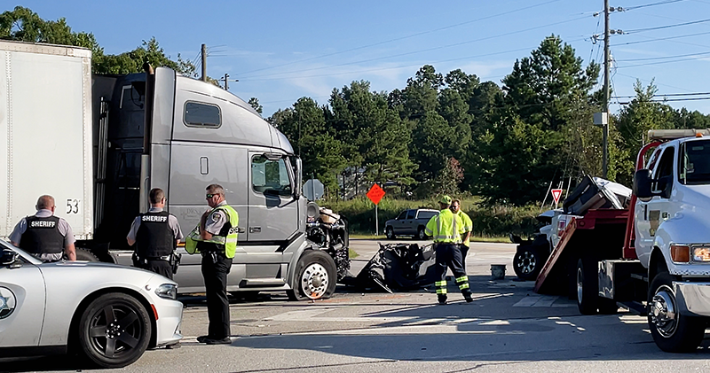 Big Truck wreck on the road